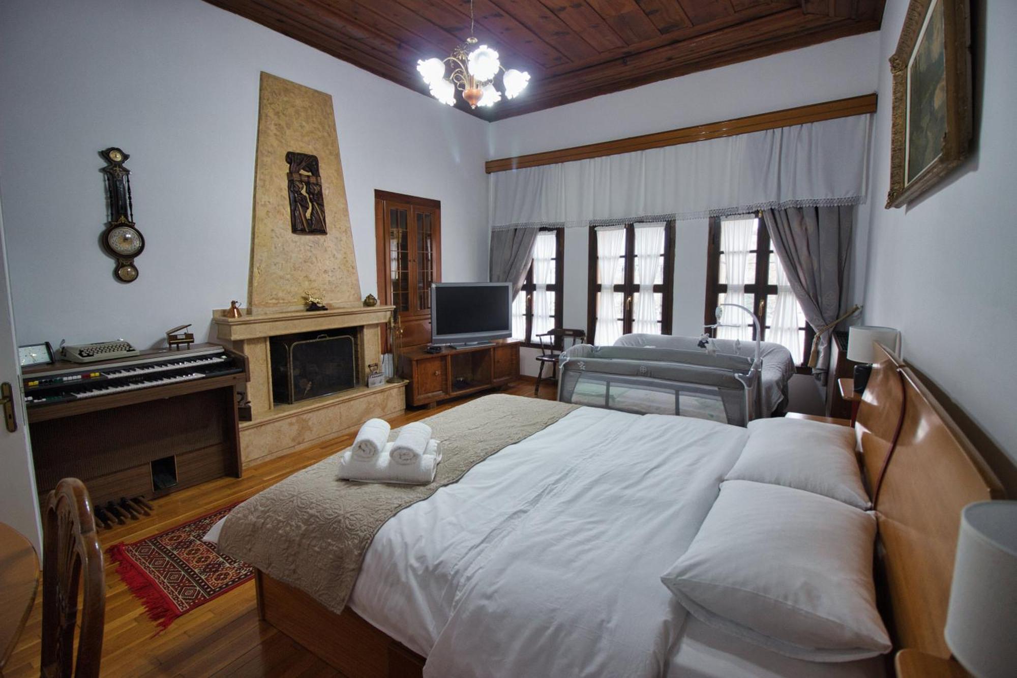 Emblematic House Apartment 2 Gjirokastër Exterior foto